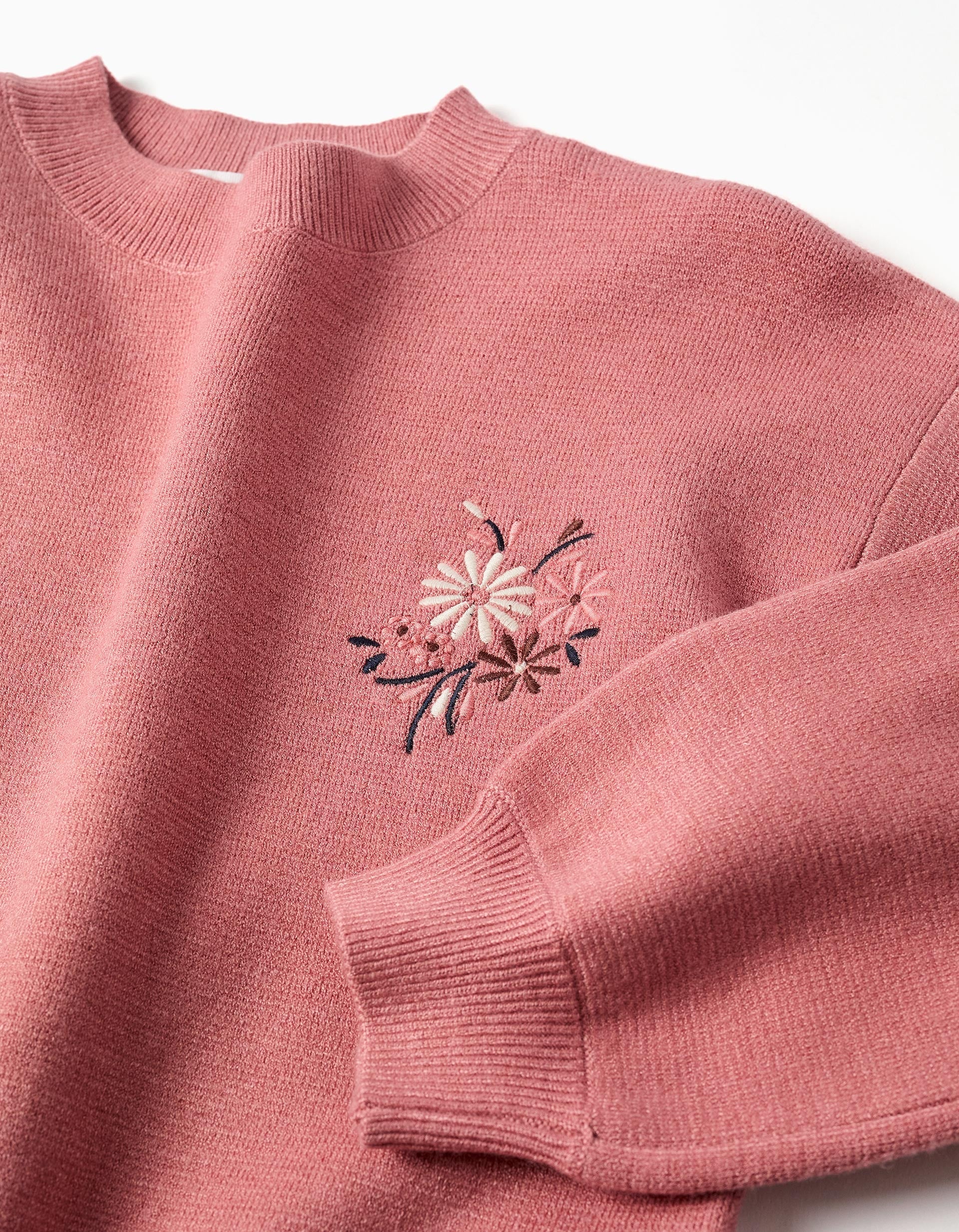 Knitted jumper with embroidered flowers for girls, pink