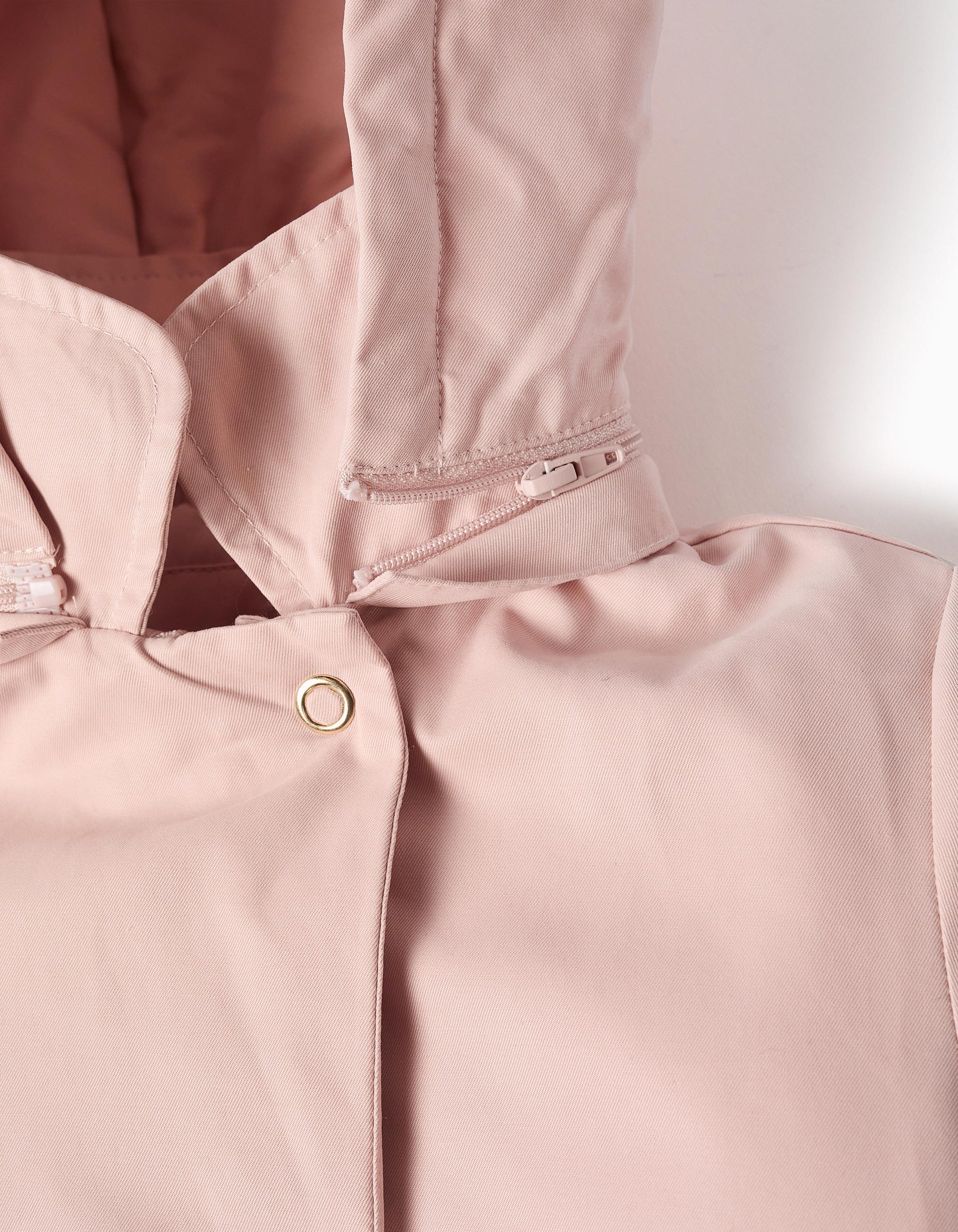 Padded parka with detachable hood and pockets for girls, light pink