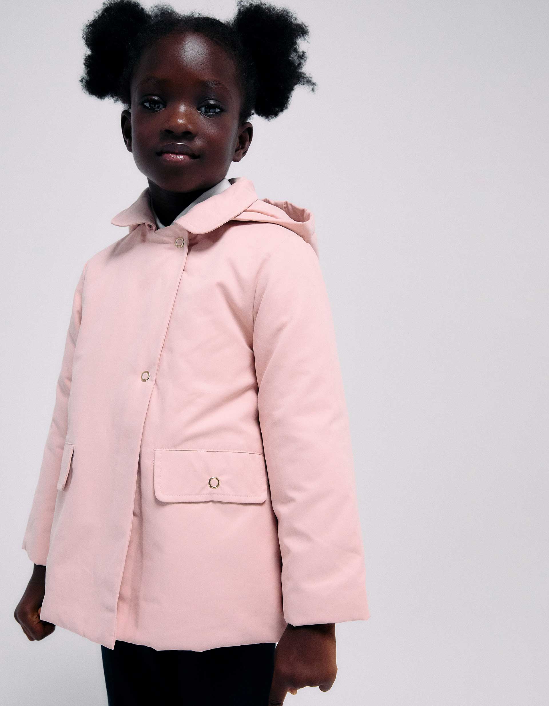 Padded parka with detachable hood and pockets for girls, light pink